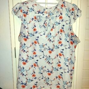 Women's floral print blouse